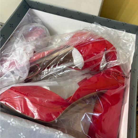 Sun & Stone Red Open-Toe Women’s Heel - Picture 2 of 11